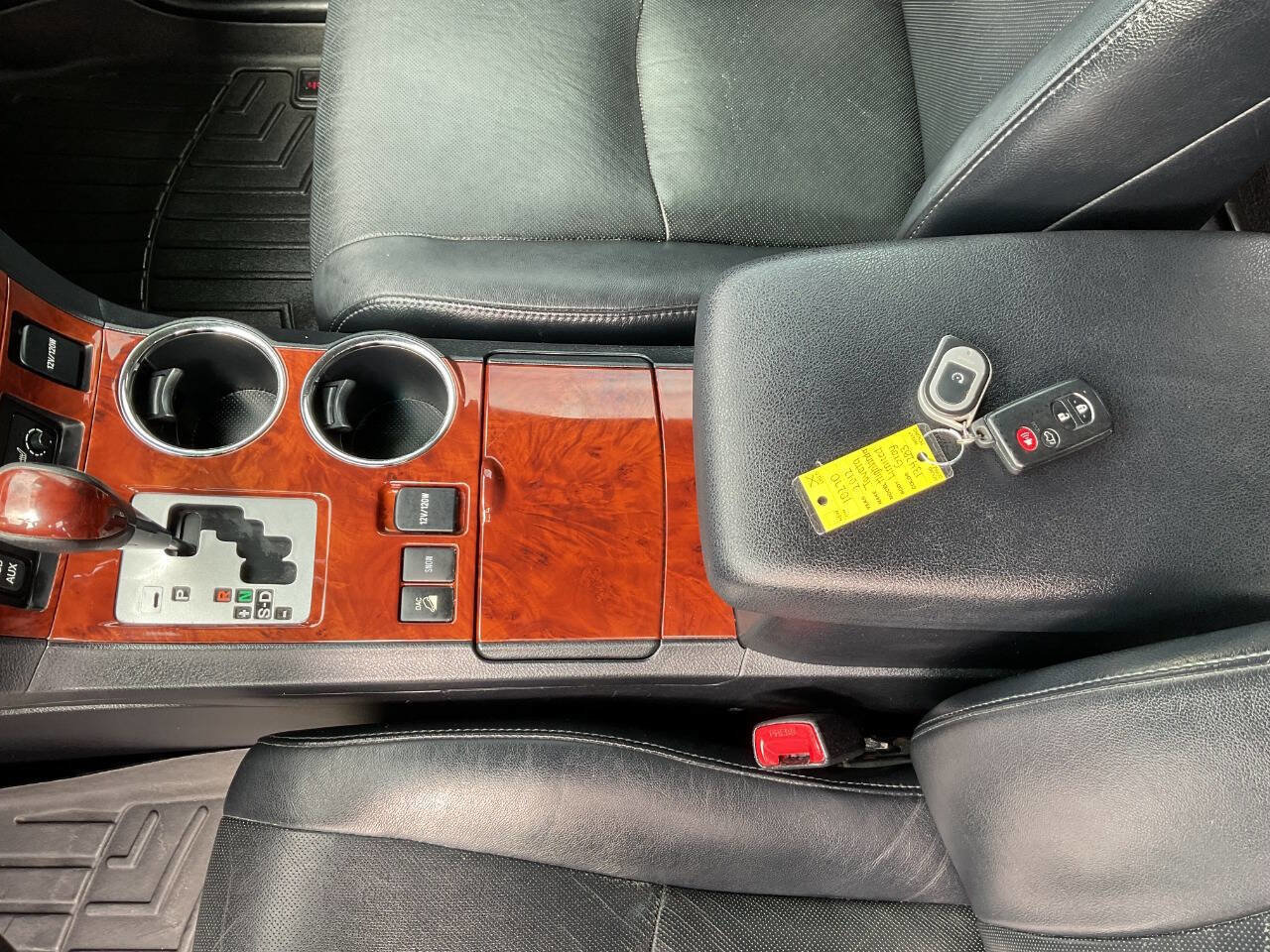 Used 2012 Toyota Highlander Limited w/ Tow Pkg AWD/4WD image 24