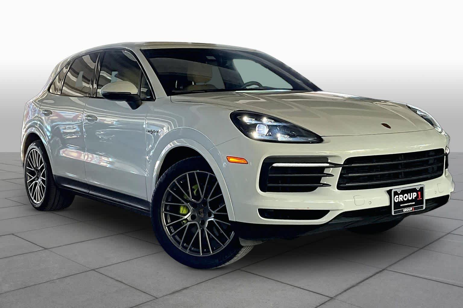 Used 2022 Porsche Cayenne E-Hybrid AWD/4WD image 5