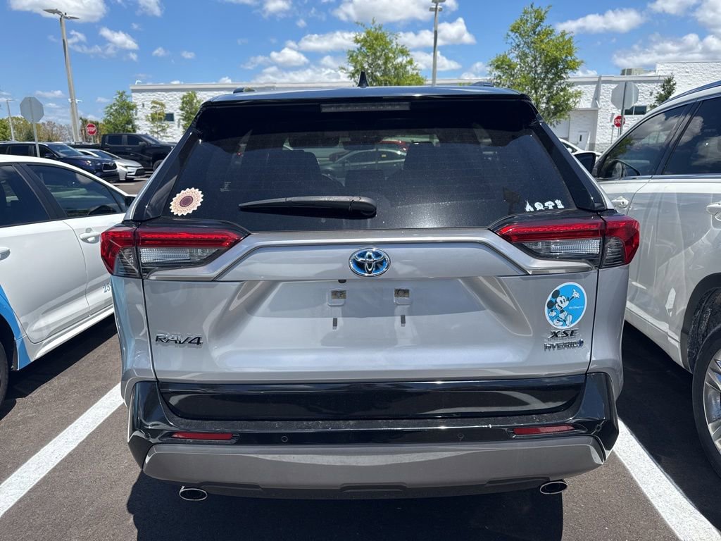 Used 2020 Toyota RAV4 XSE AWD/4WD image 5