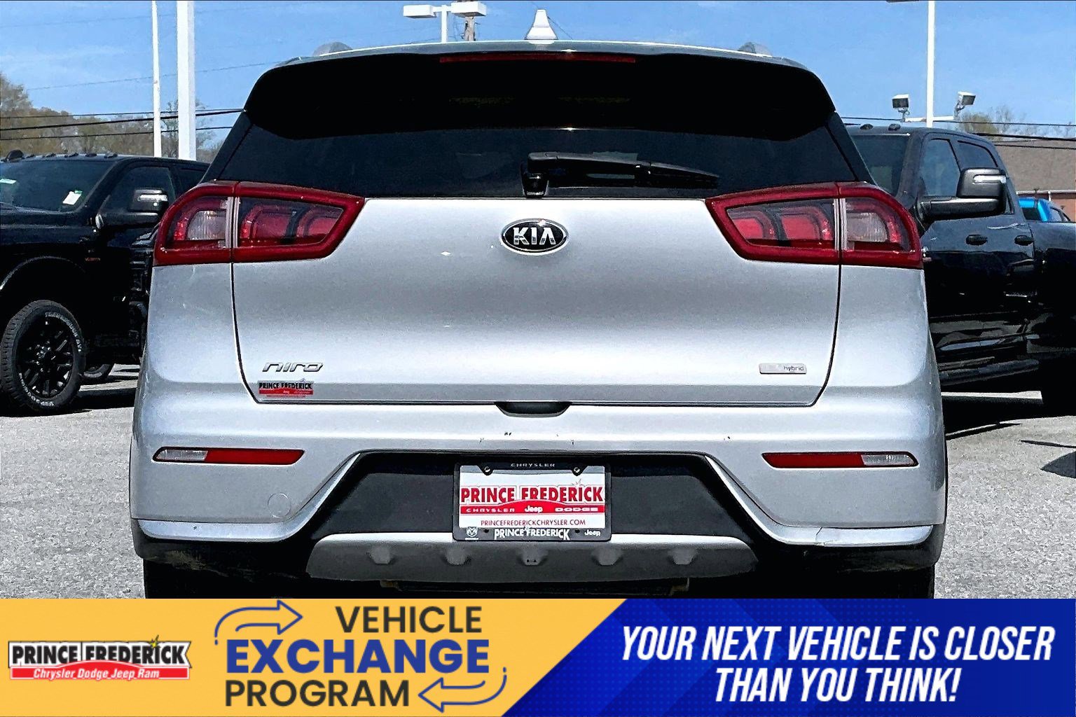 Used 2017 Kia Niro LX image 4