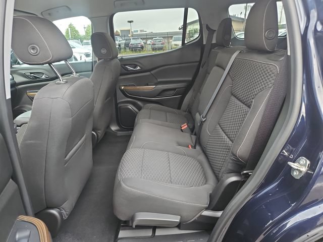 Used 2017 GMC Acadia SLE FWD image 25