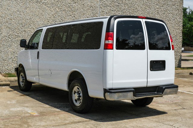 Used 2015 Chevrolet Express 2500 LT w/ LT Preferred Equipment Group RWD image 12