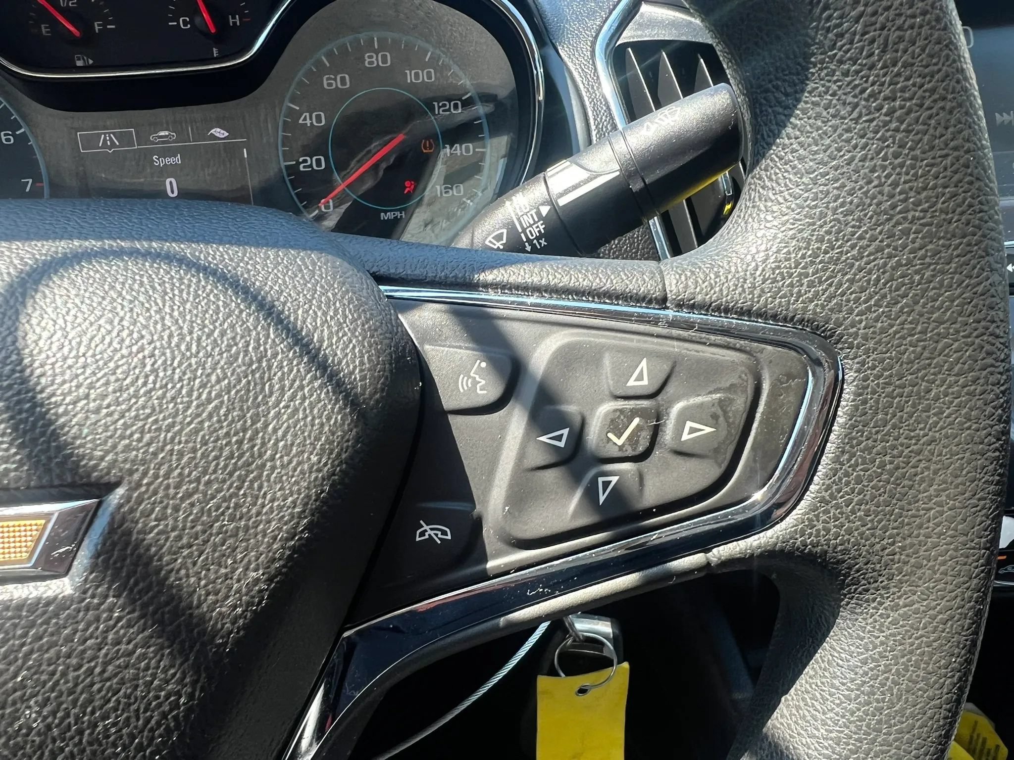 Used 2018 Chevrolet Cruze LT FWD image 20