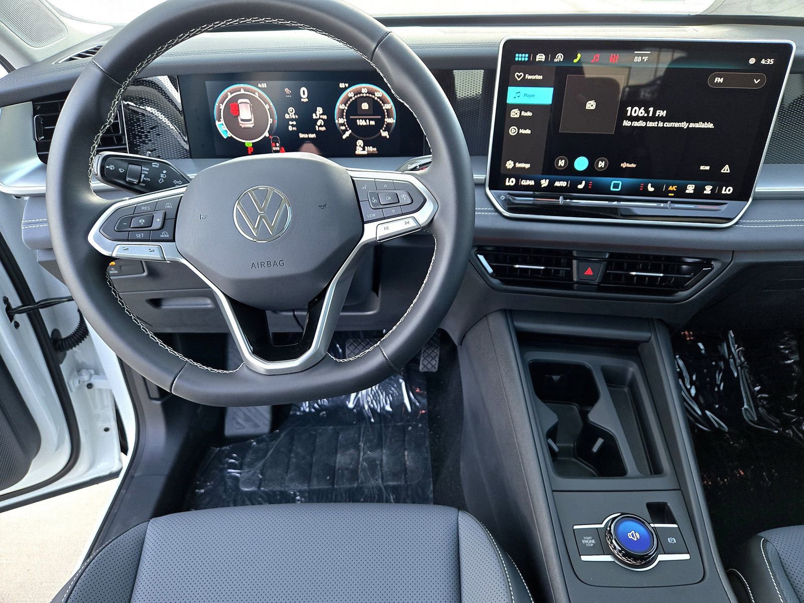 New 2026 Volkswagen Tiguan SE image 10