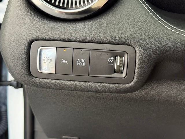 Used 2025 Chevrolet Blazer EV LT AWD/4WD image 31