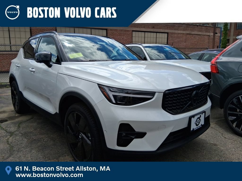 New 2026 Volvo XC40 B5 Ultra w/ Protection Package Premier AWD/4WD image 2