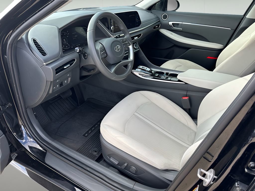 Used 2023 Hyundai Sonata SEL w/ Convenience Package image 11