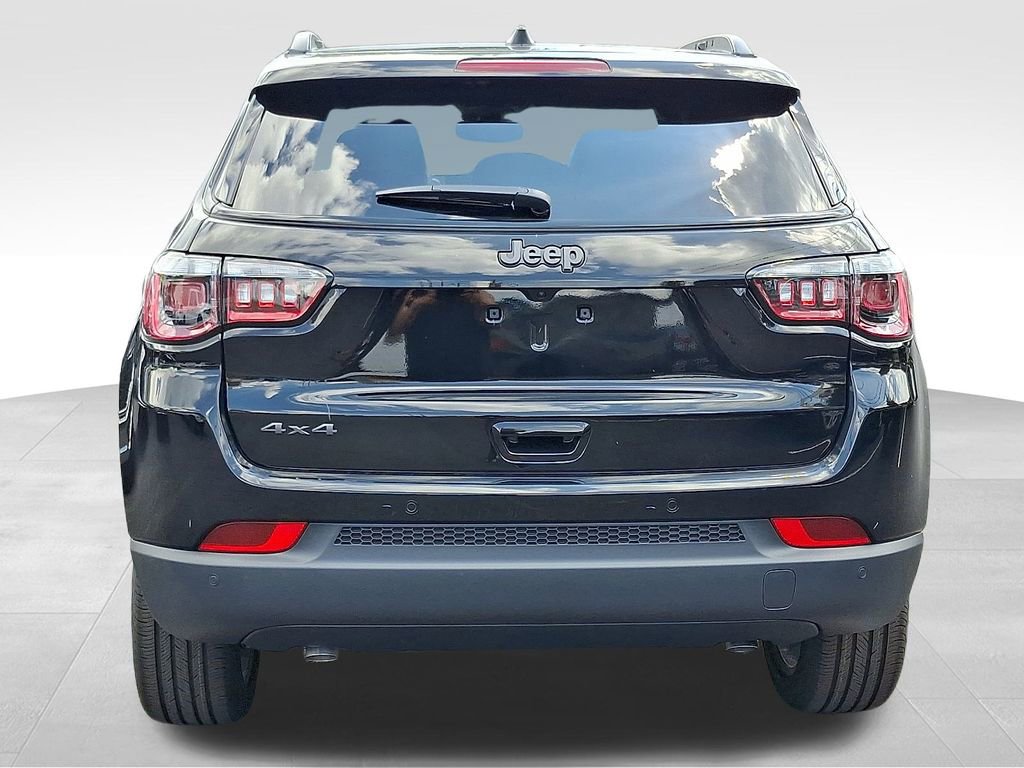 New 2025 Jeep Compass Limited w/ Sun & Sound Group image 6