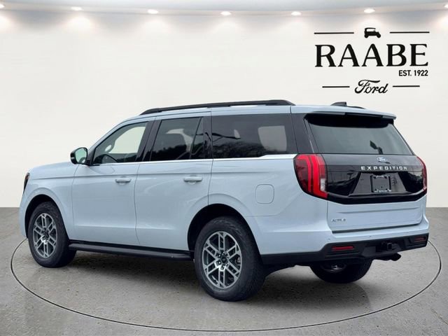 New 2026 Ford Expedition Active image 6