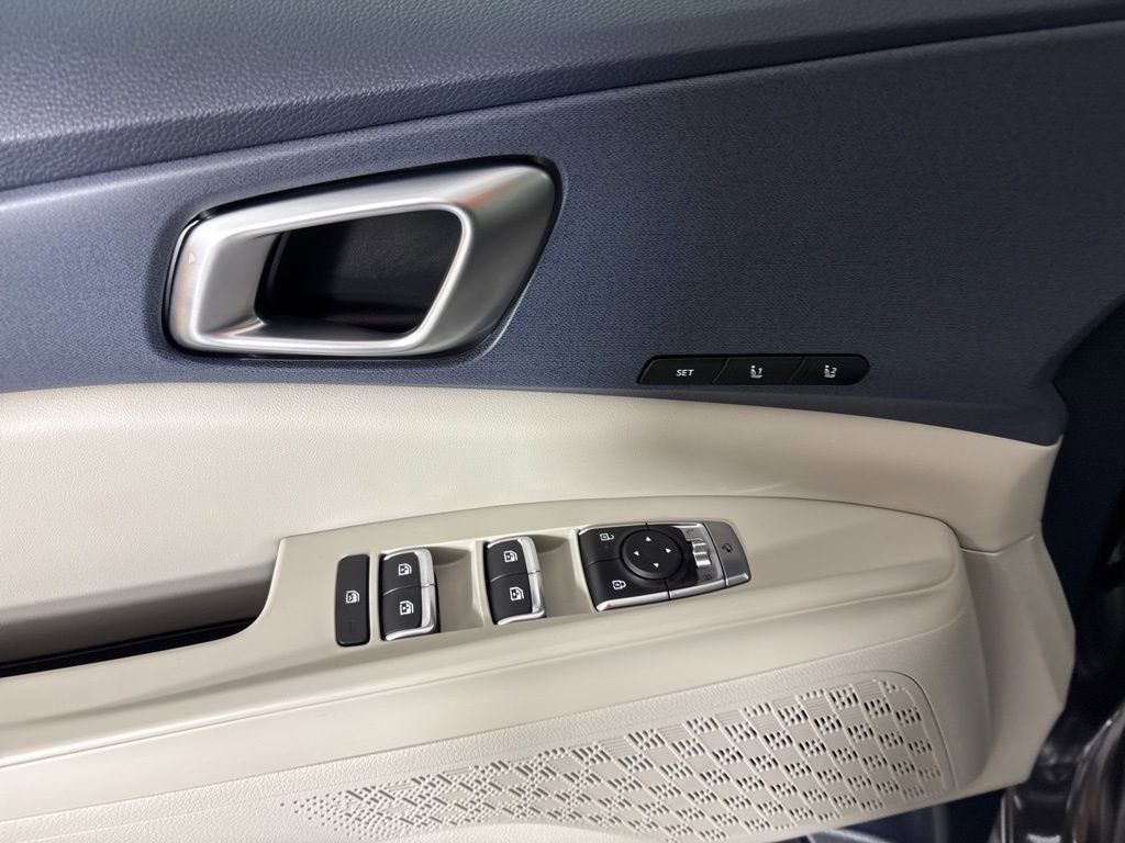 New 2026 Kia Carnival EX FWD image 15