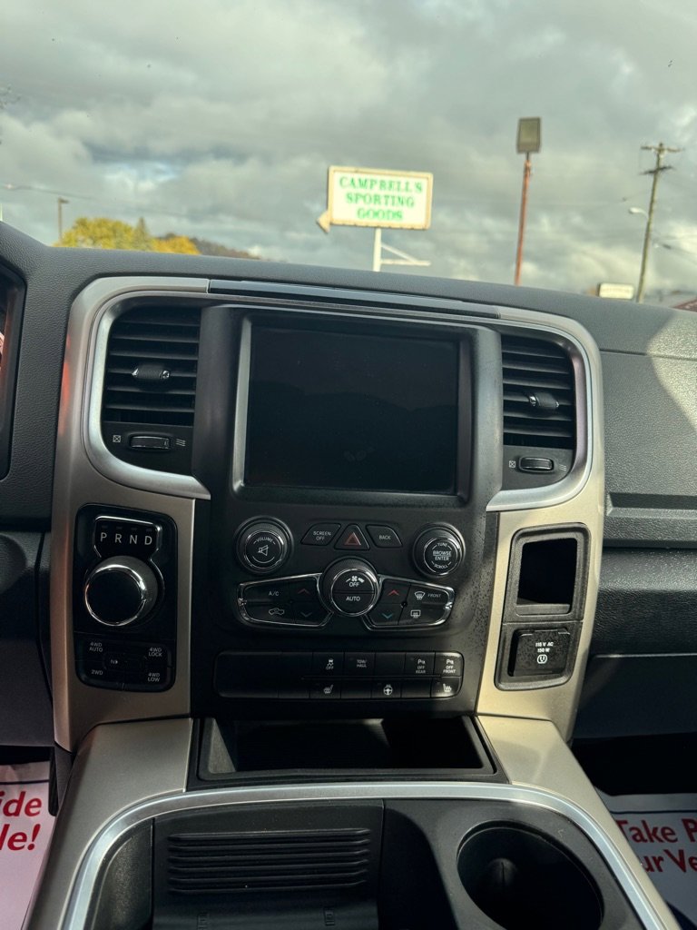 Used 2018 RAM 1500 Big Horn image 25