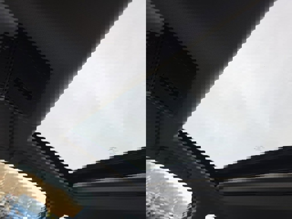 Used 2021 Nissan Altima 2.5 SR w/ SR Premium Package image 25