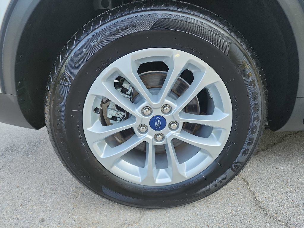 Used 2021 Ford Escape SE image 13