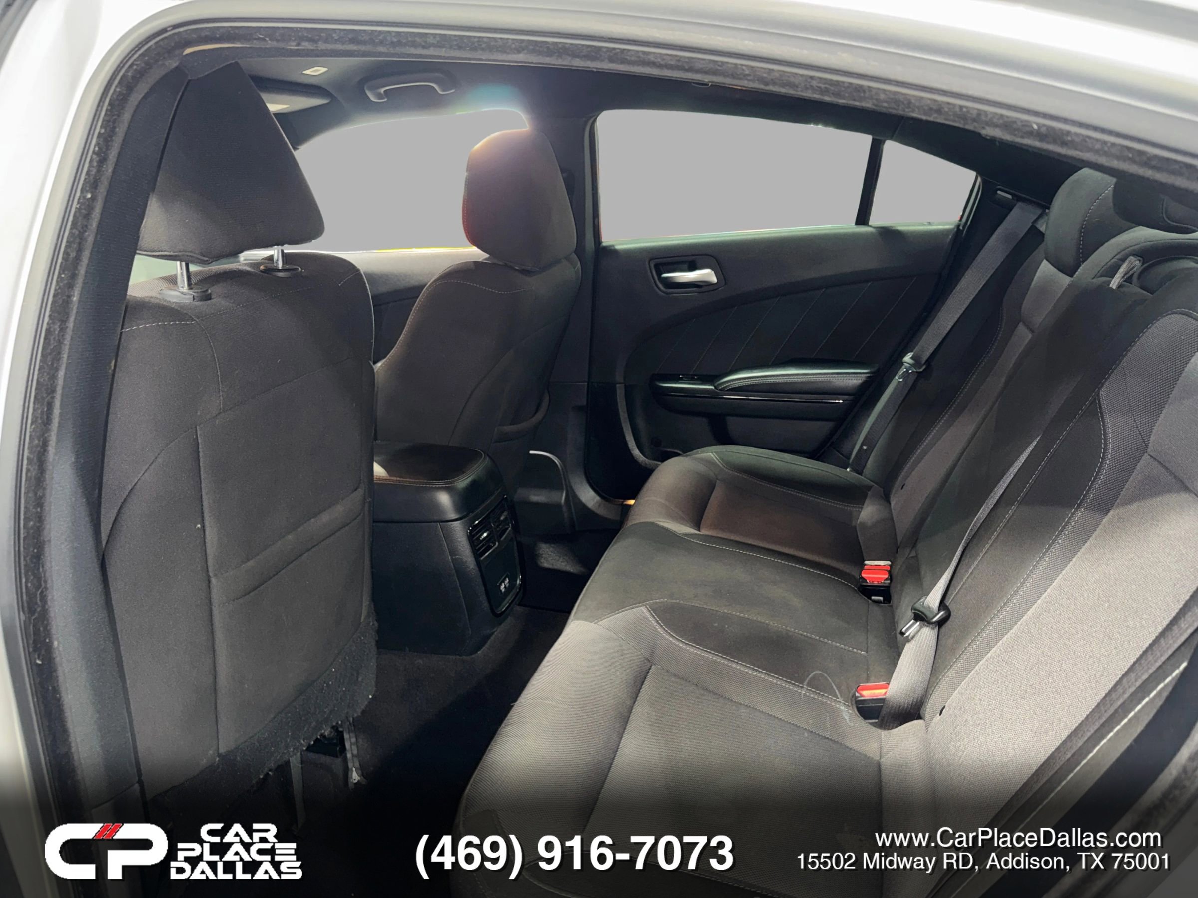 Used 2020 Dodge Charger SXT w/ Blacktop Package RWD image 18