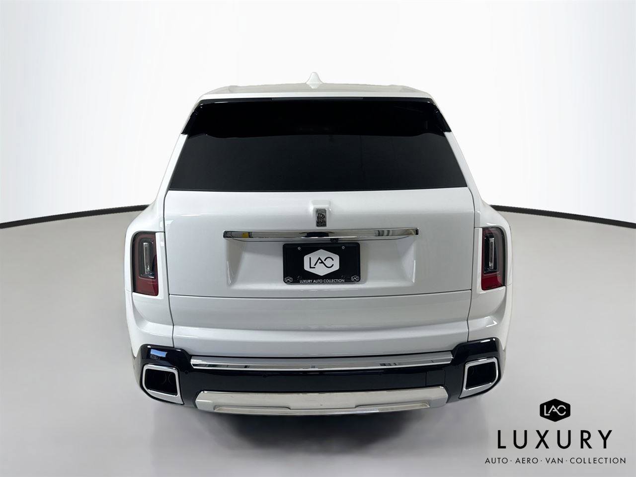 Used 2025 Rolls-Royce Cullinan AWD/4WD image 7