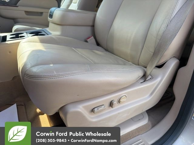 Used 2012 Chevrolet Tahoe LT w/ Luxury Package AWD/4WD image 26