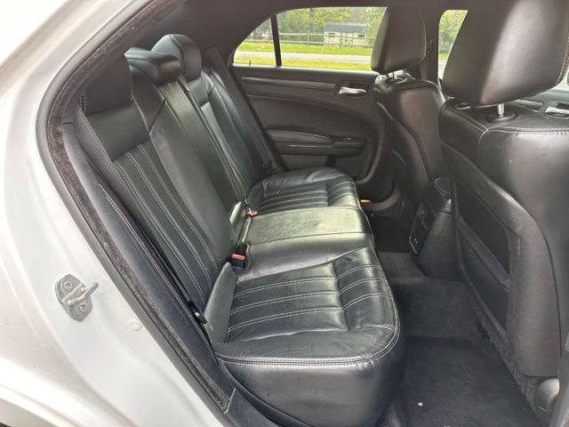 Used 2015 Chrysler 300 S w/ 300S Premium Group RWD image 8