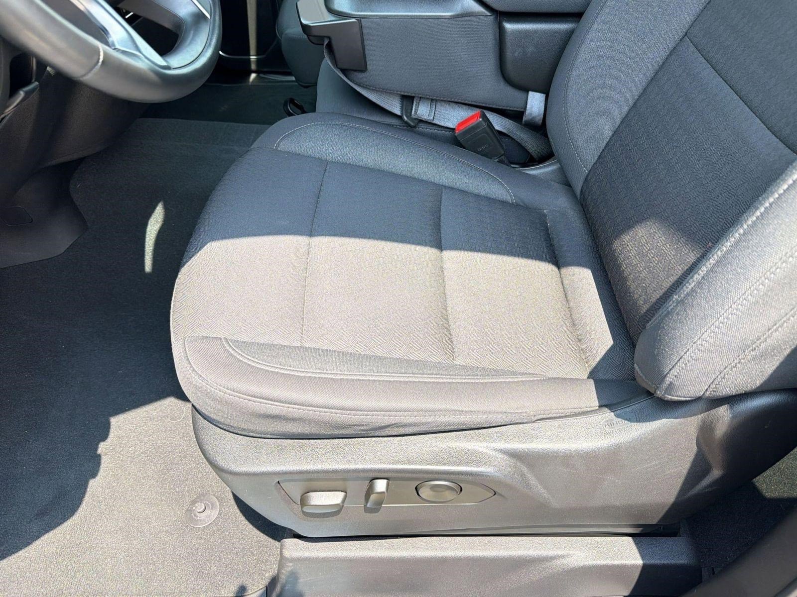 Used 2024 Chevrolet Silverado 2500 LT AWD/4WD image 11