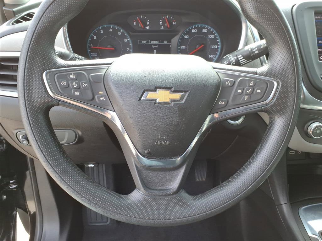 Used 2021 Chevrolet Equinox LS w/ LS Convenience Package image 18