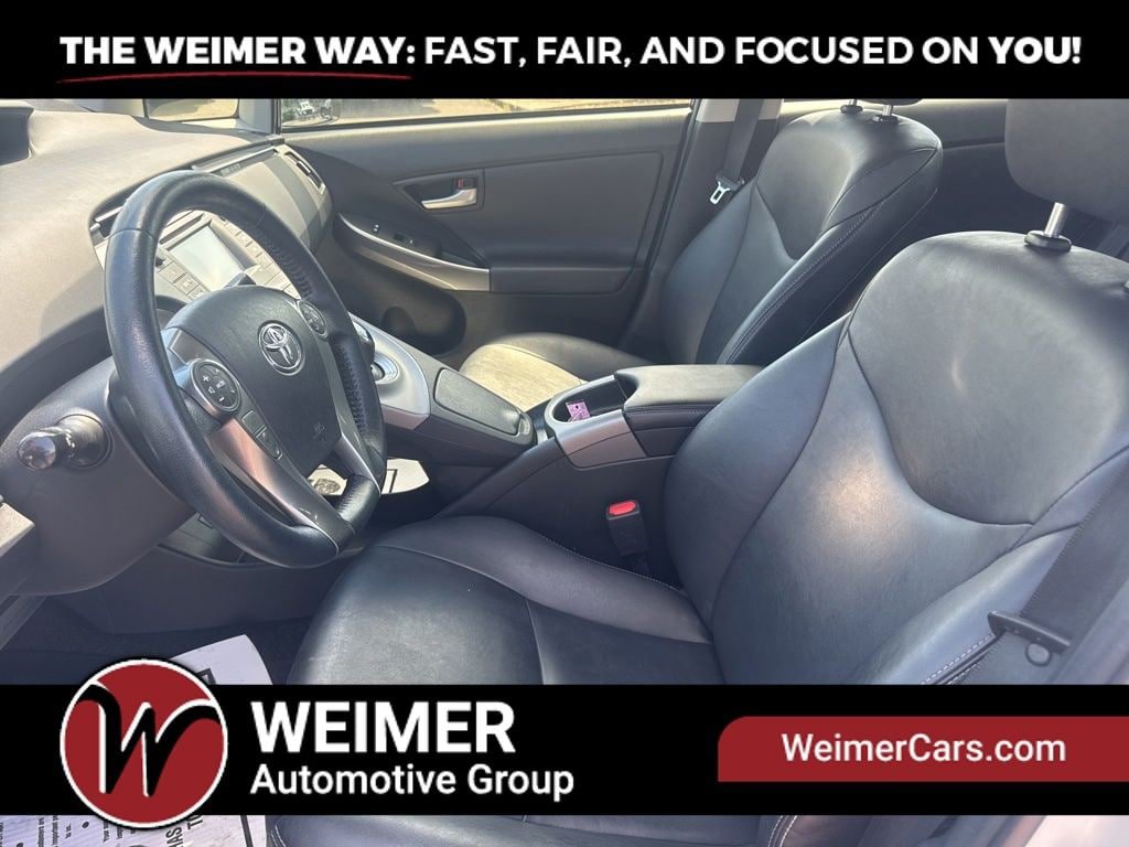 Used 2015 Toyota Prius Persona Series FWD image 10
