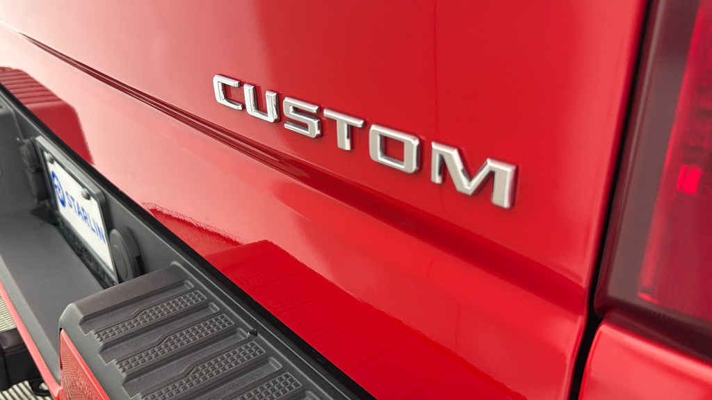 Certified 2024 Chevrolet Silverado 1500 Custom AWD/4WD image 40