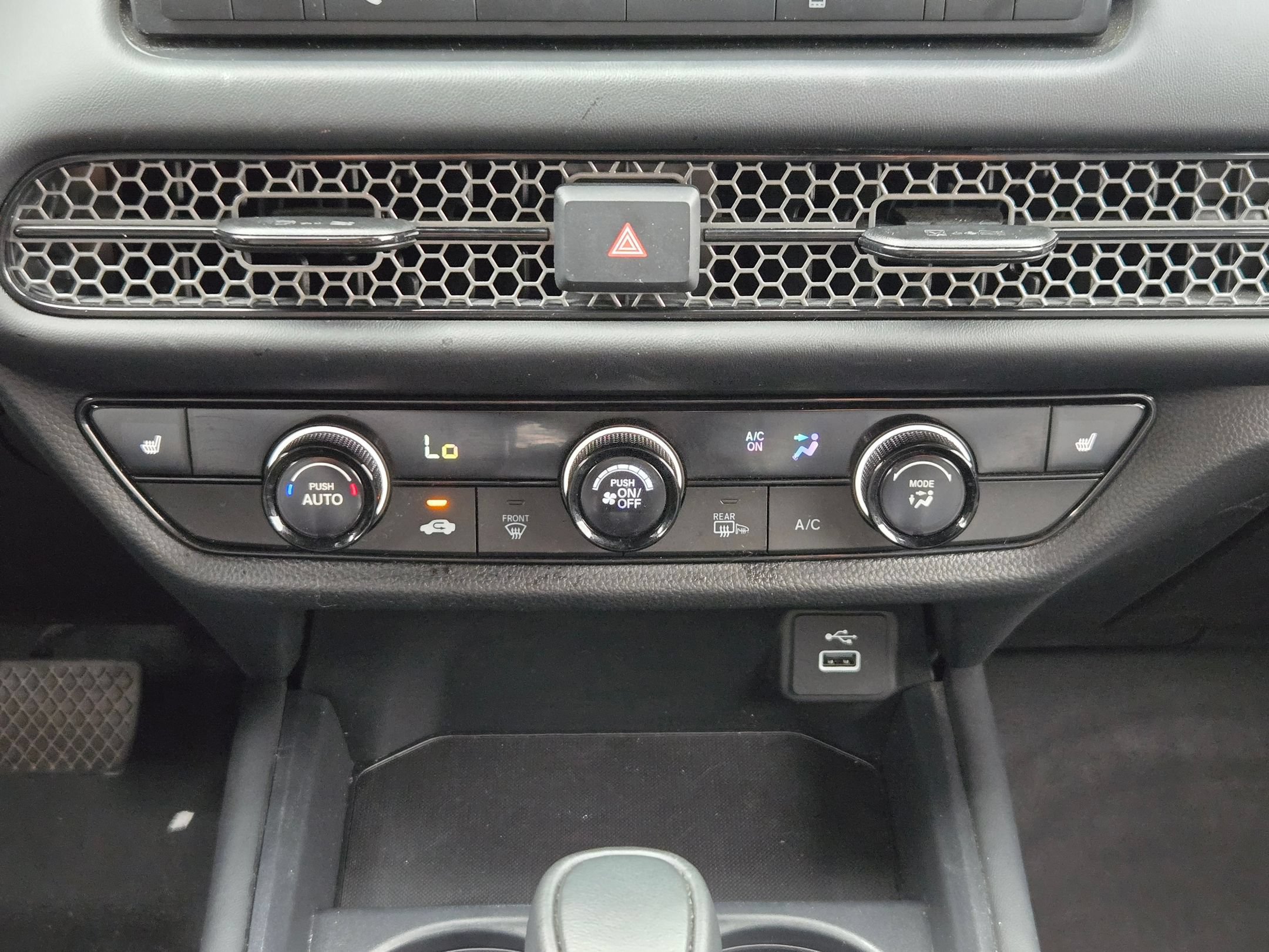 Used 2025 Honda HR-V Sport image 18