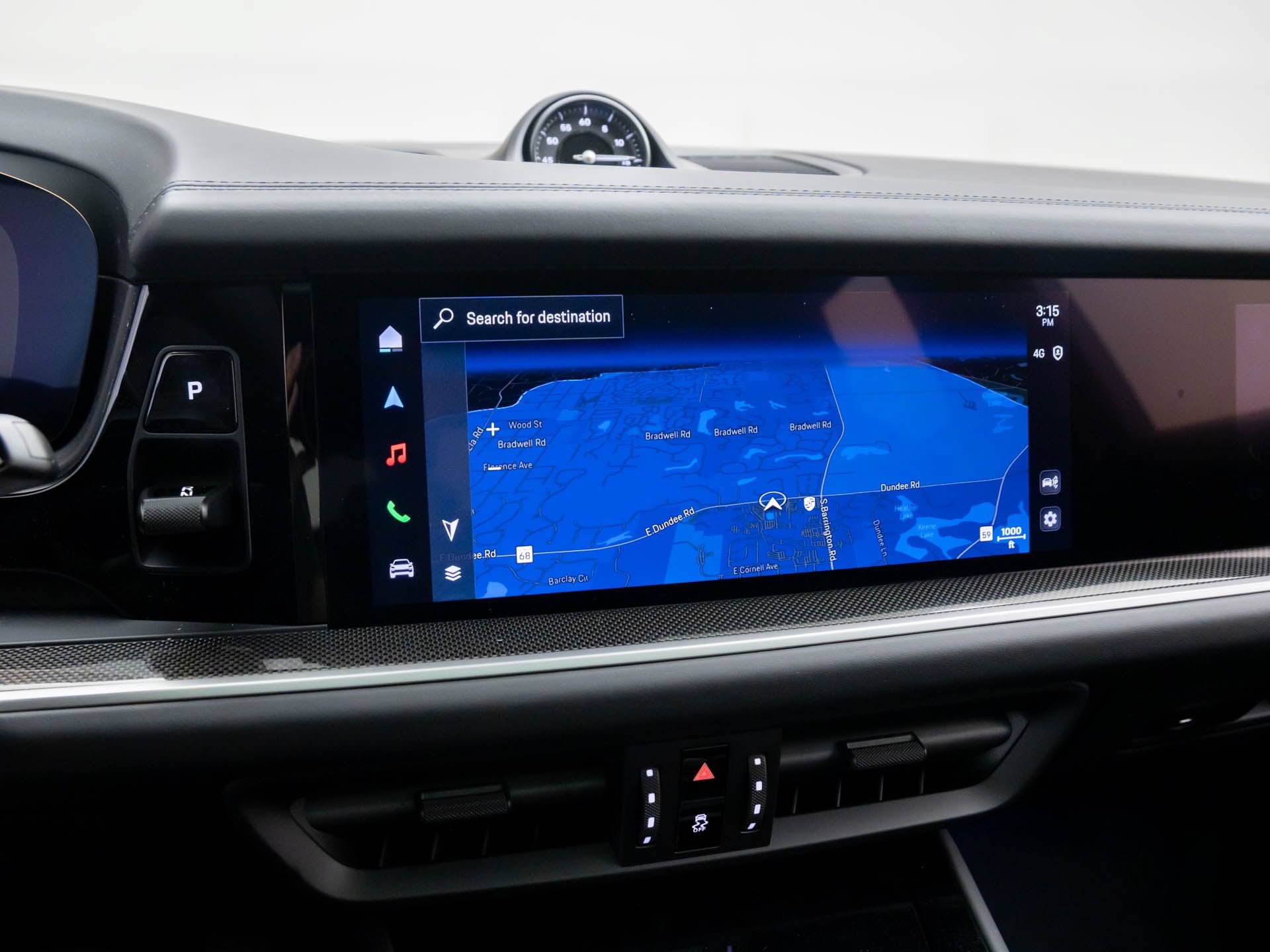 Certified 2025 Porsche Cayenne E-Hybrid Coupe AWD/4WD image 24