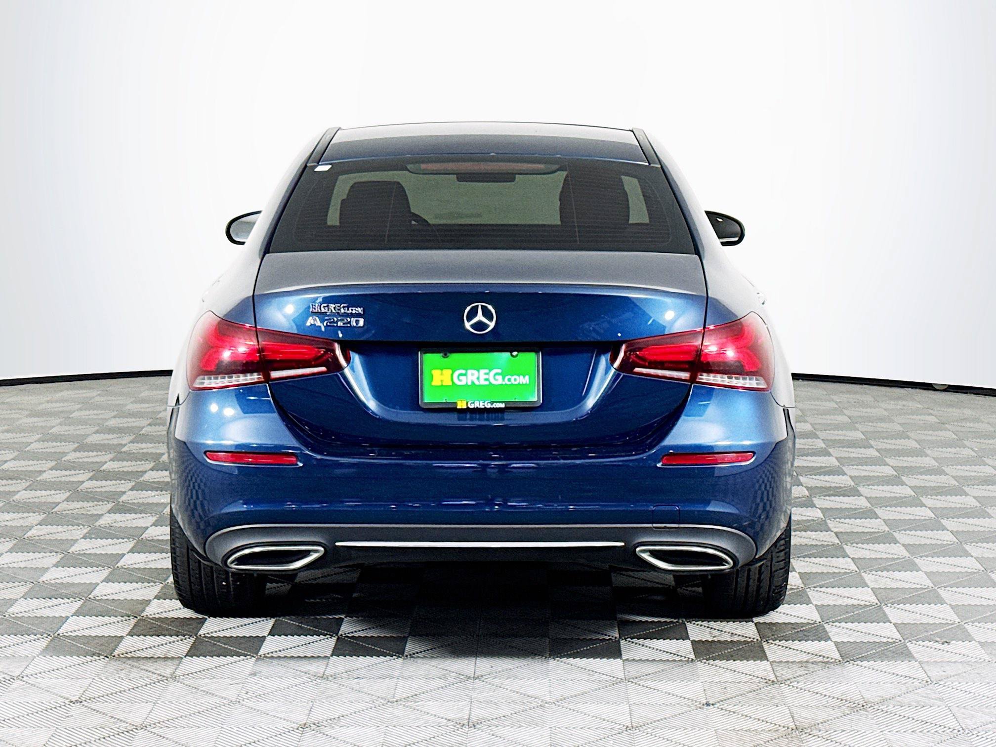 Used 2022 Mercedes-Benz A 220 image 7
