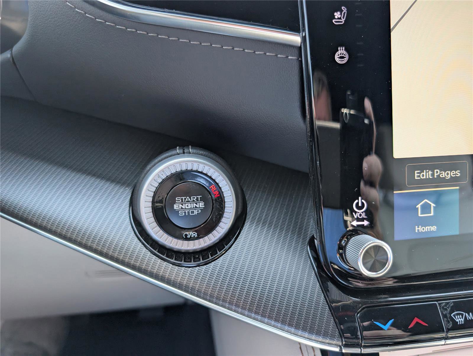 New 2026 Jeep Grand Wagoneer Summit image 24