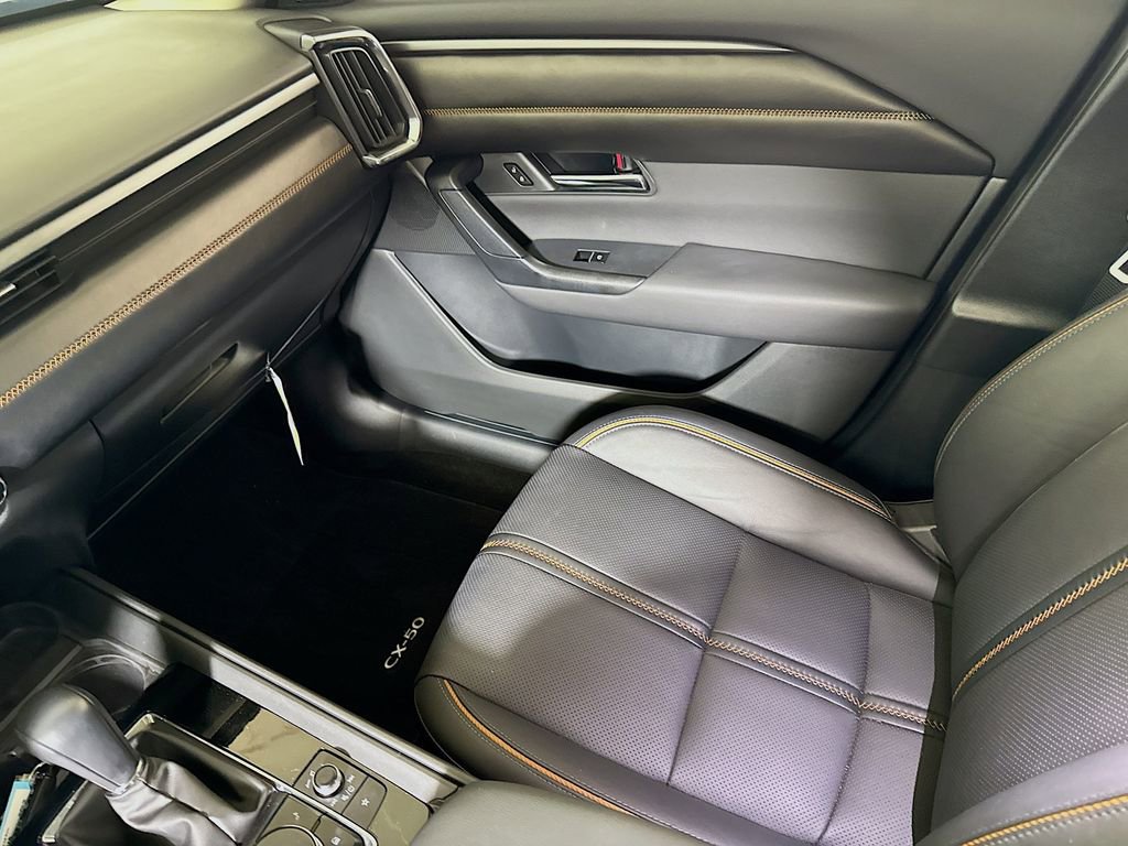 Used 2025 MAZDA CX-50 AWD 2.5 S w/ Premium Plus Pkg image 23