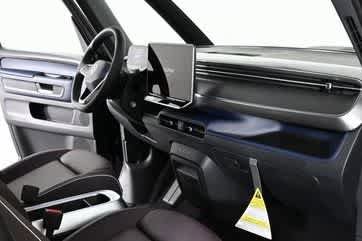 New 2025 Volkswagen ID. Buzz Pro S RWD image 24