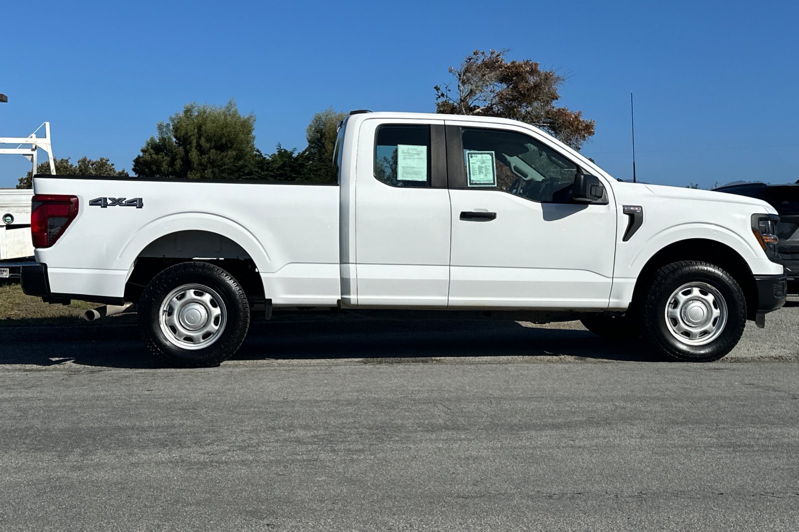 Used 2025 Ford F150 XL AWD/4WD image 6