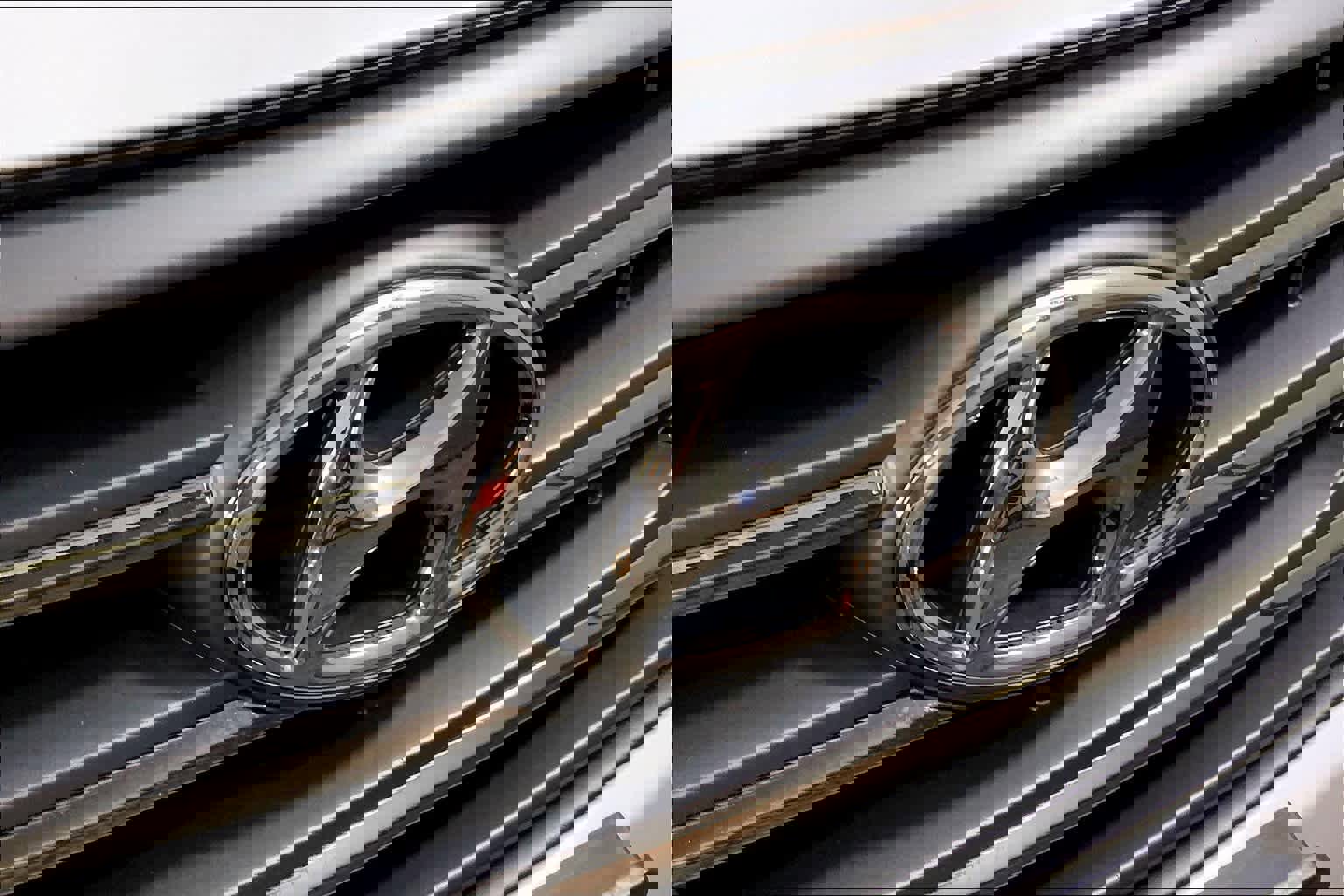 Used 2017 Hyundai Sonata Sport w/ Value Edition Package 02 image 30