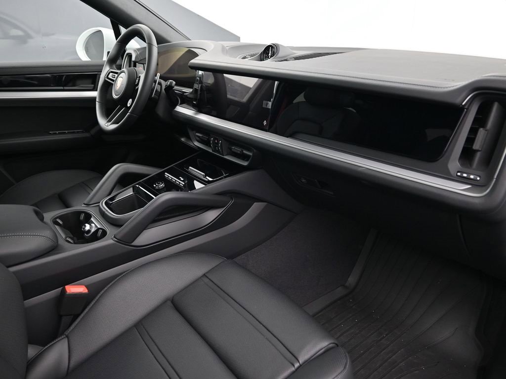 New 2026 Porsche Cayenne Coupe image 14