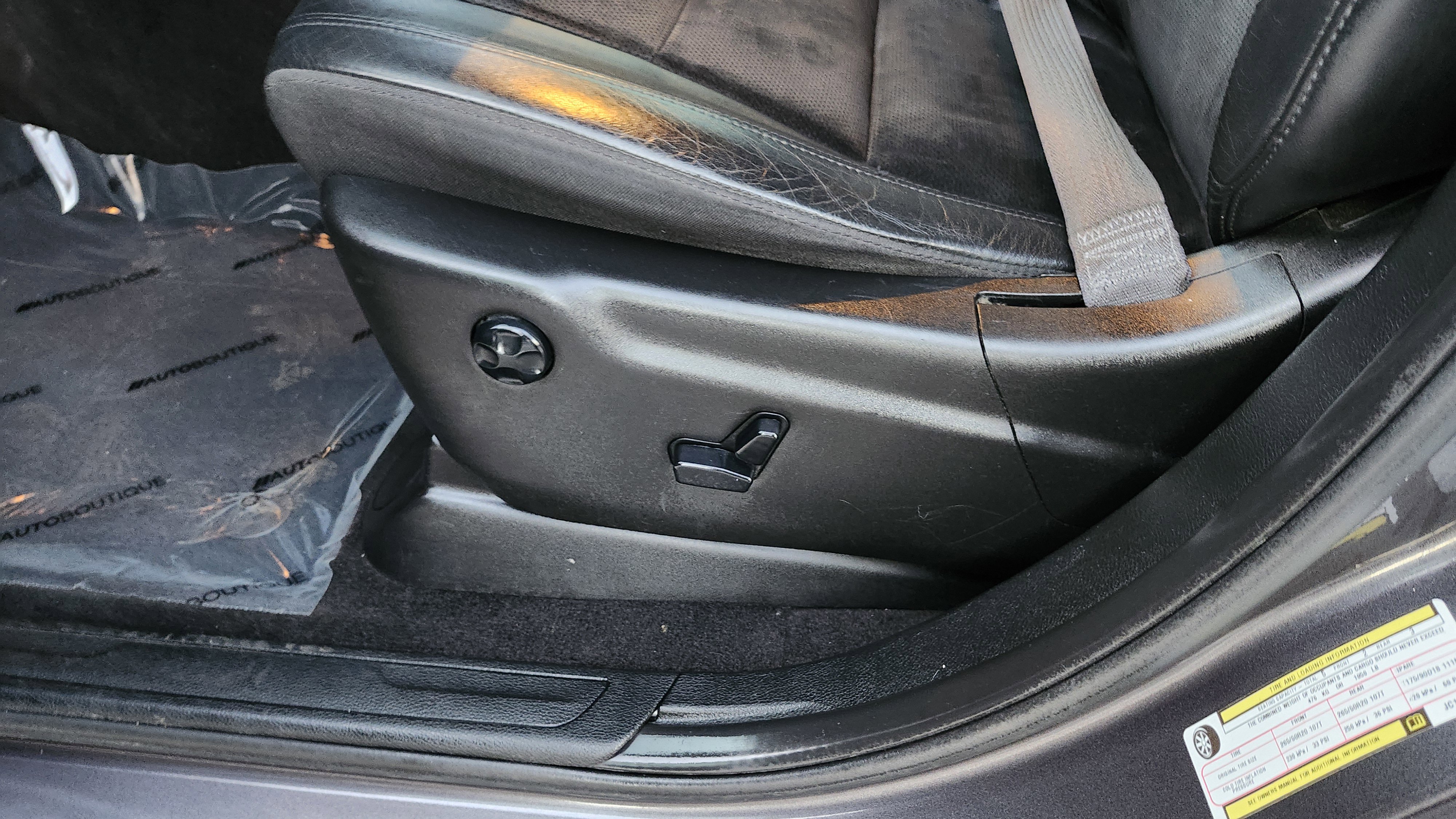 Used 2018 Jeep Grand Cherokee Altitude image 25