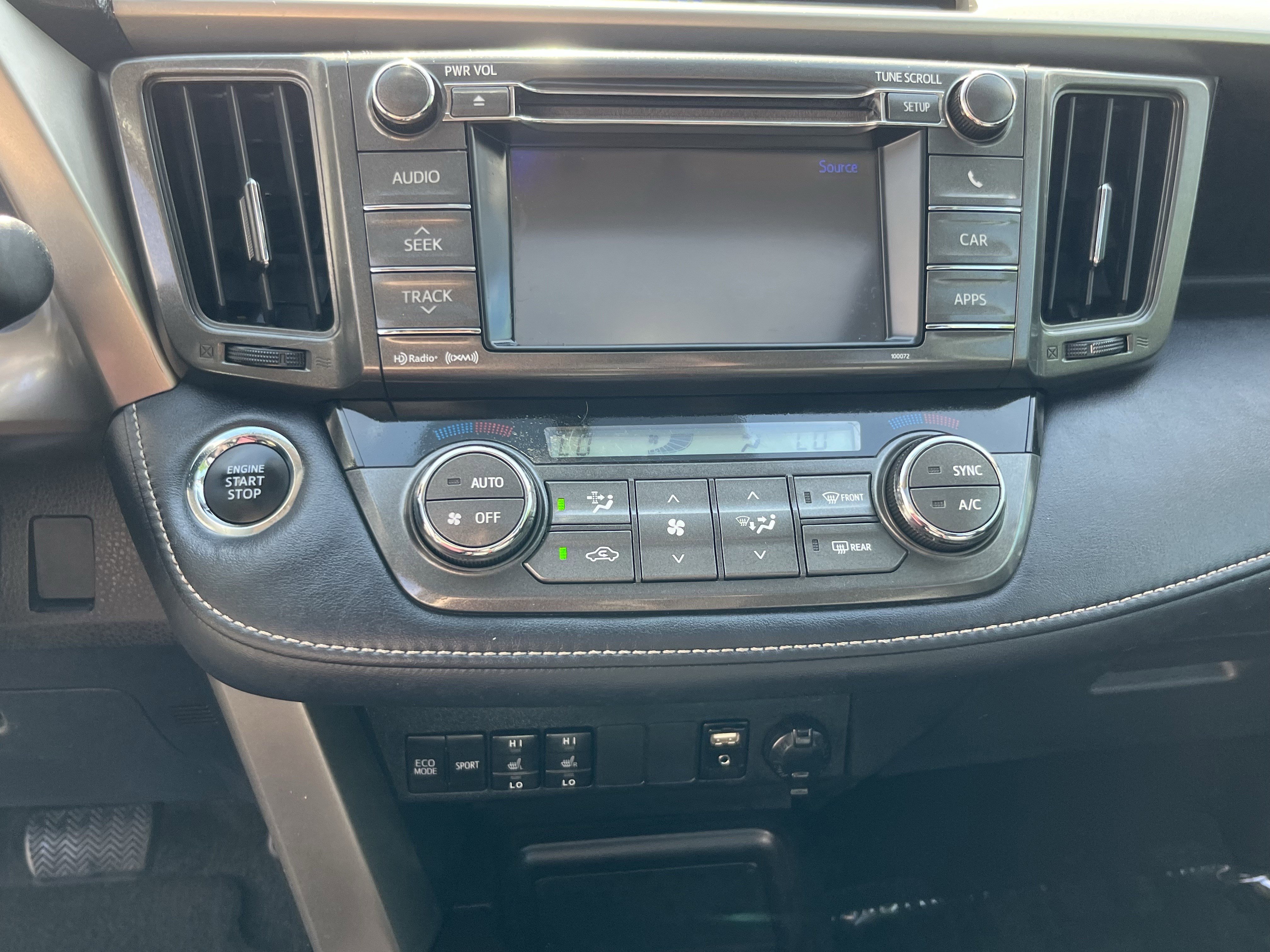 Used 2013 Toyota RAV4 Limited FWD image 23