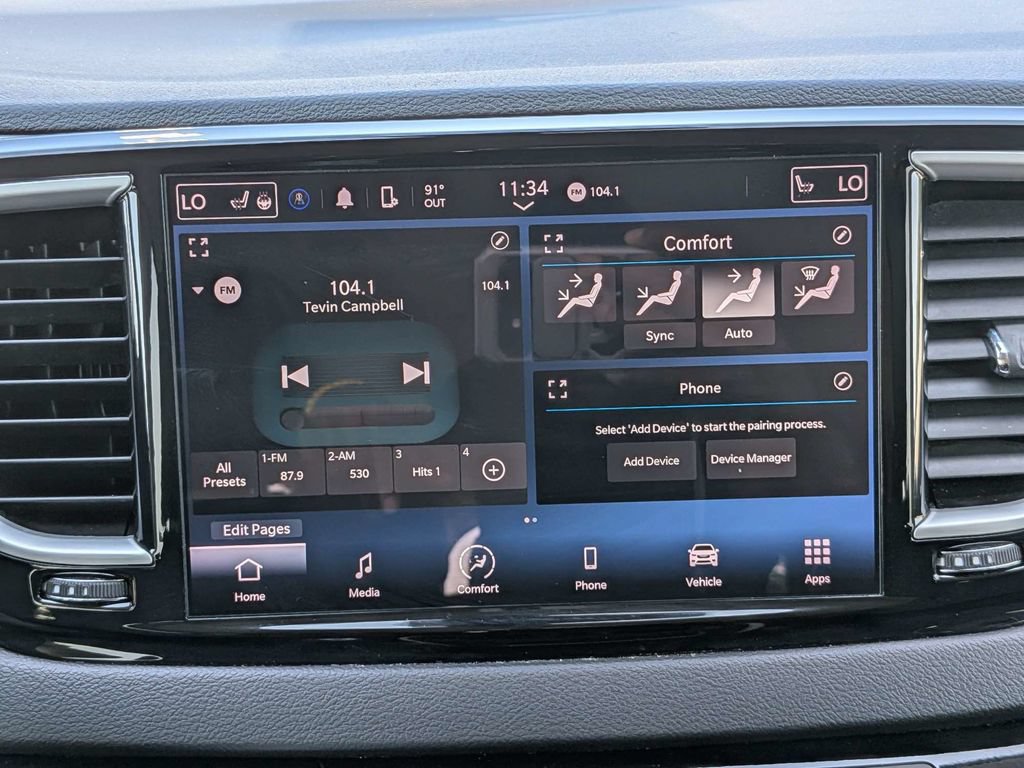 Used 2024 Chrysler Pacifica Touring-L FWD image 18