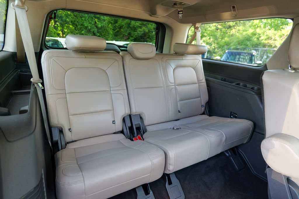 Used 2023 Lincoln Navigator L Reserve AWD/4WD image 34