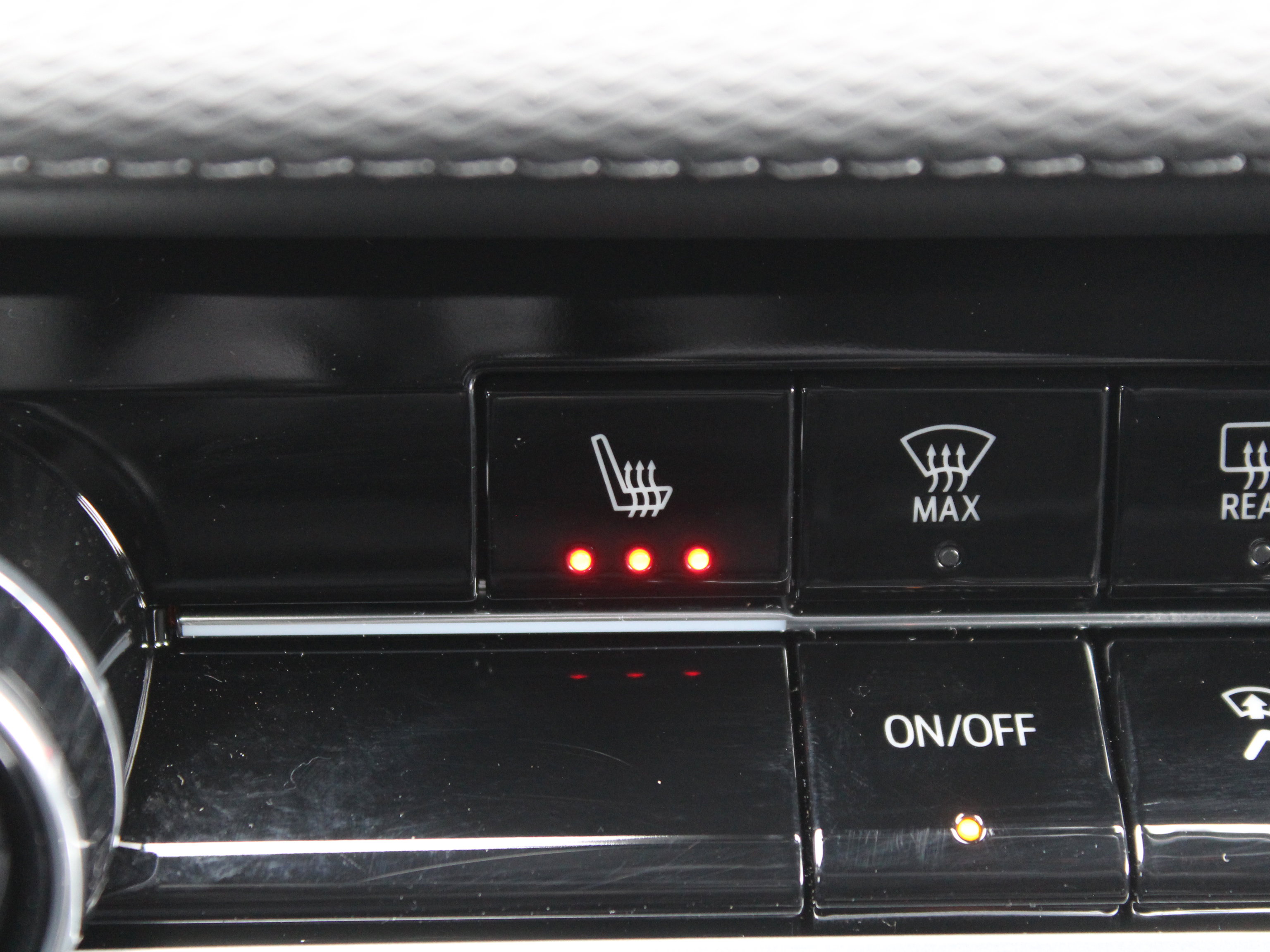 New 2026 Chevrolet Equinox LT image 13