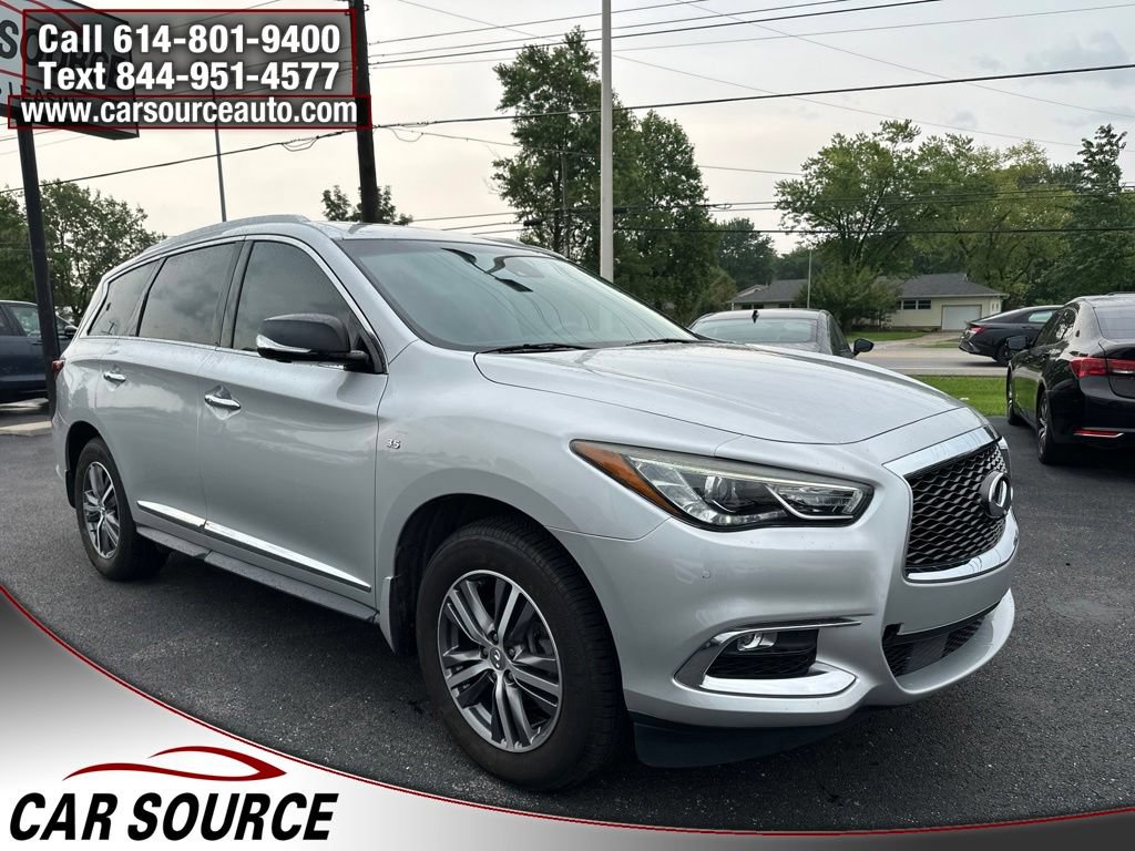 Used 2020 INFINITI QX60 Luxe w/ Essential Package FWD image 11