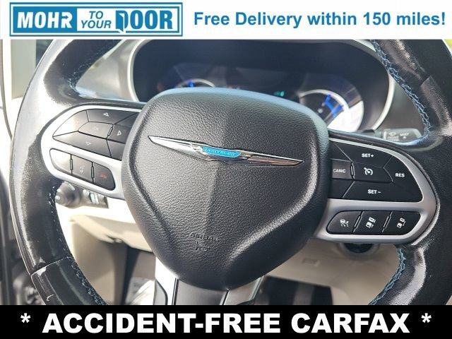 Used 2021 Chrysler Pacifica Touring-L image 30