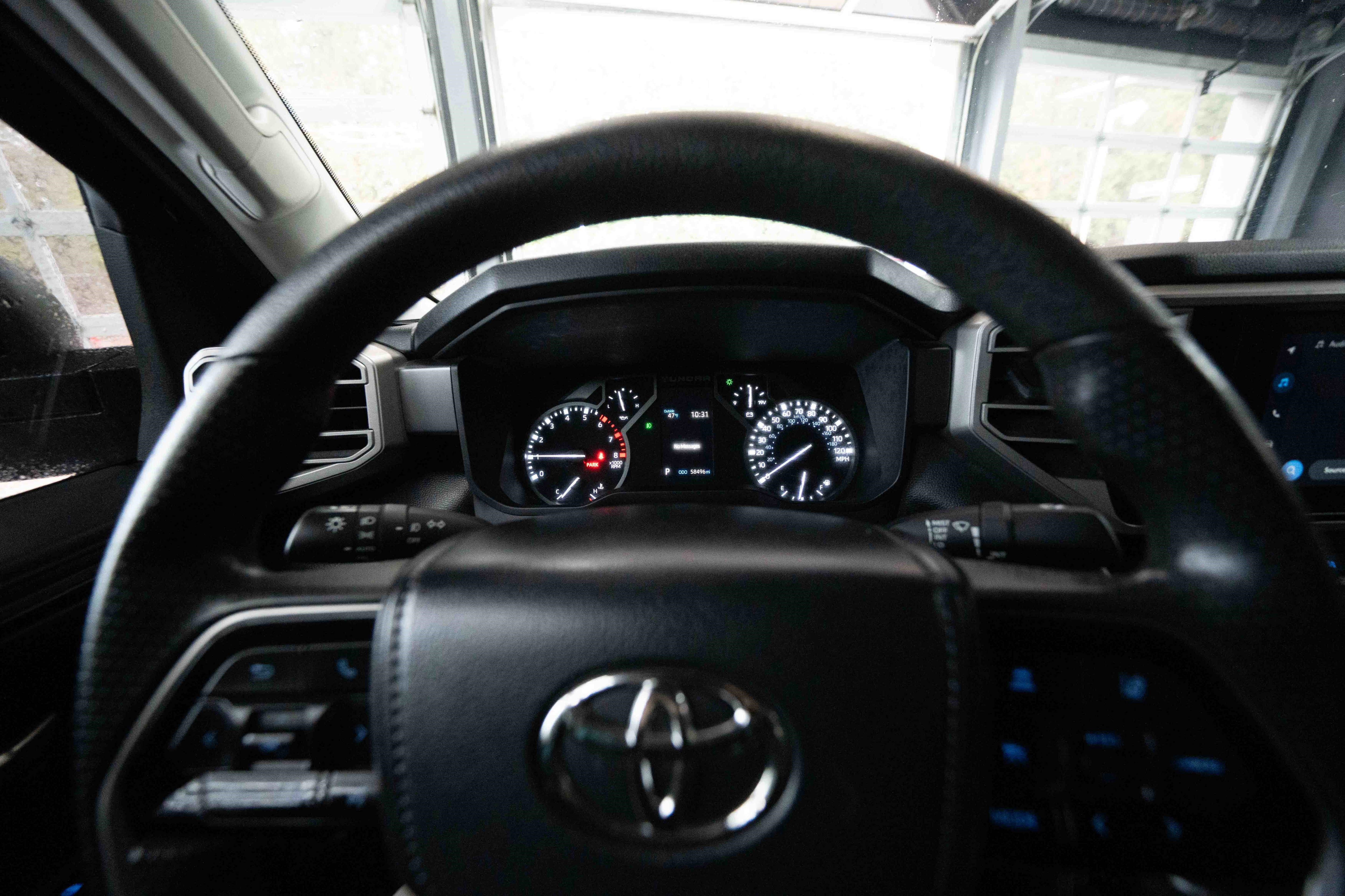Used 2022 Toyota Tundra SR5 w/ Convenience Package RWD image 15