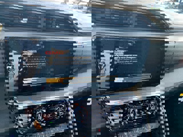 New 2026 GMC Sierra 2500 Denali w/ Technology Package image 22