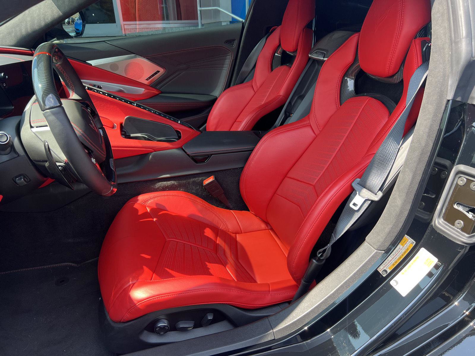 Used 2023 Chevrolet Corvette Z06 w/ Z07 Performance Package RWD image 12