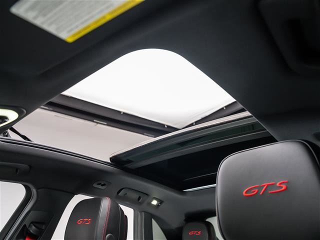 Used 2017 Porsche Macan GTS AWD/4WD image 17