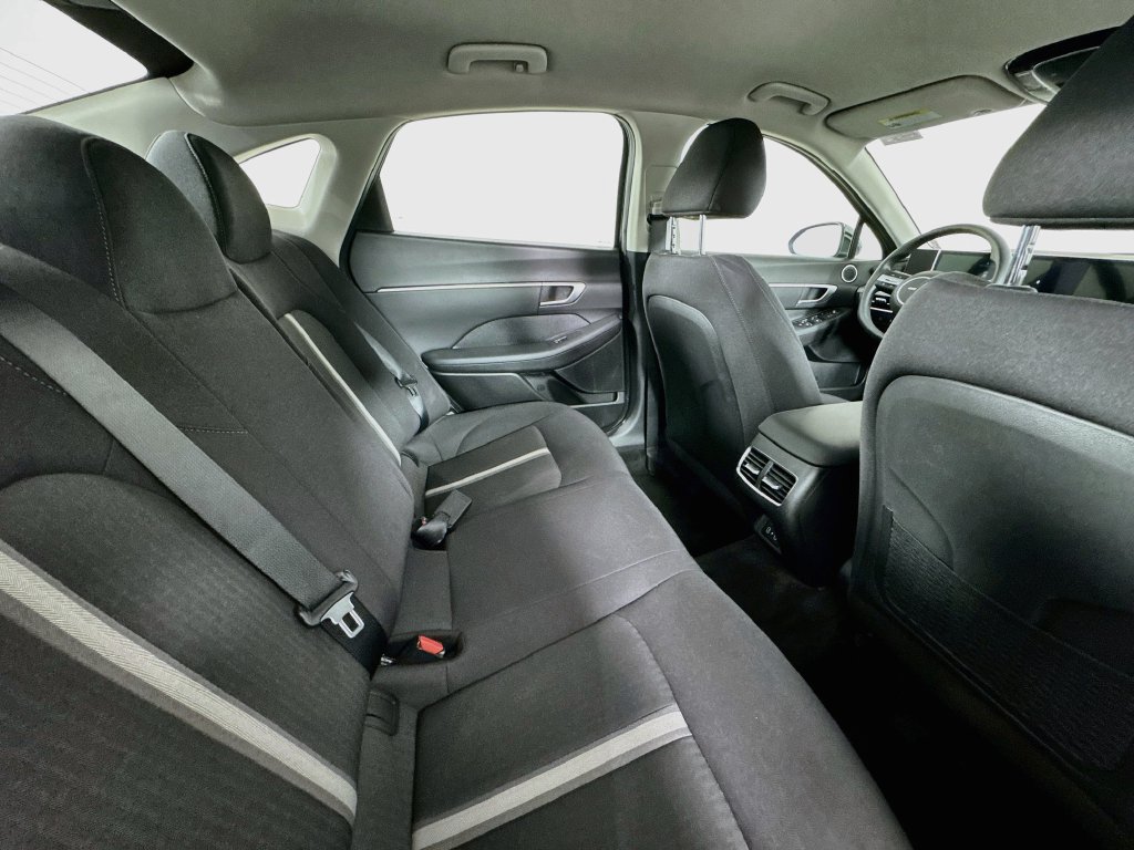 Used 2026 Hyundai Sonata Blue FWD image 23