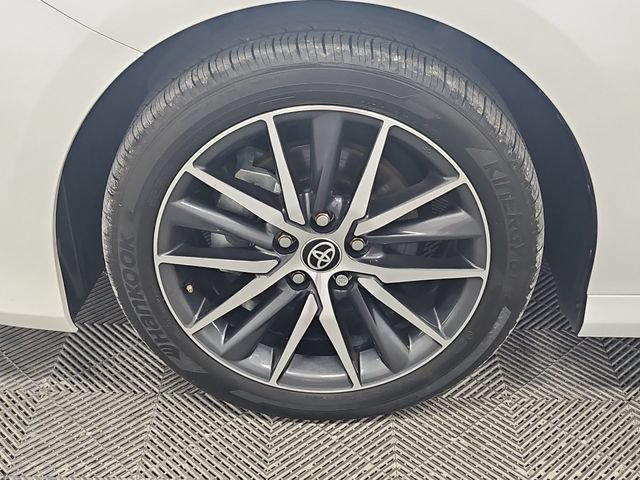 Used 2023 Toyota Camry XLE w/ Cold Weather Package FWD image 27