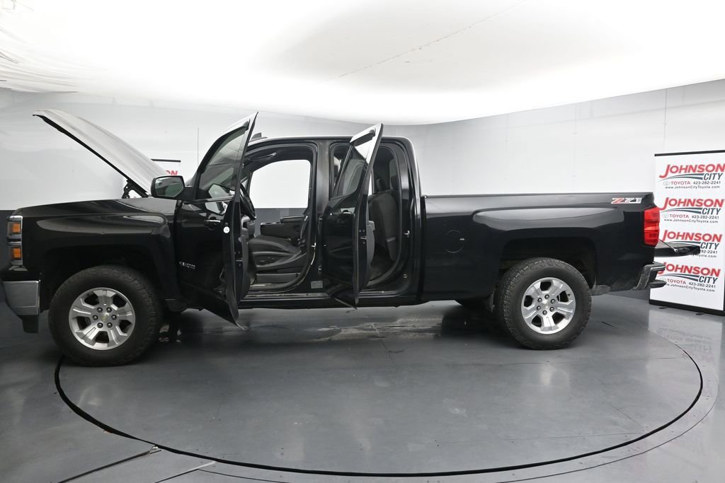 Used 2015 Chevrolet Silverado 1500 LT w/ All Star Edition AWD/4WD image 28