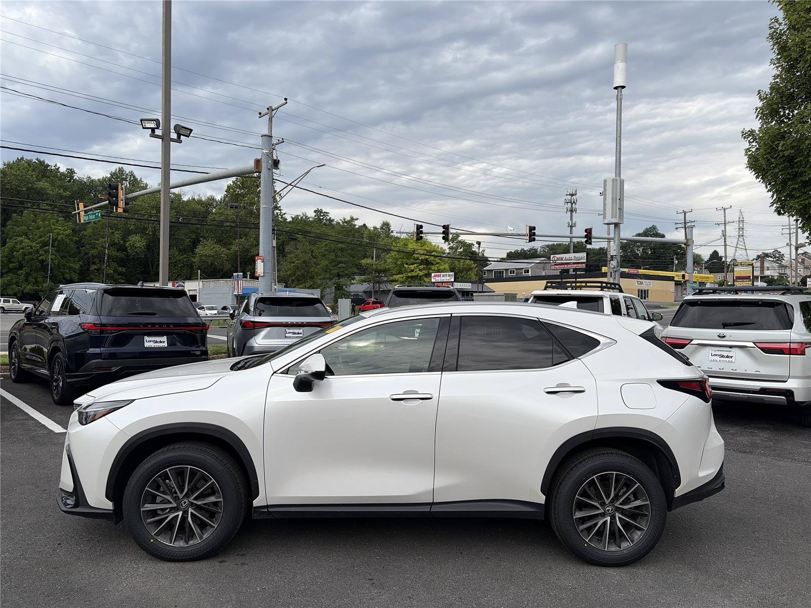 Certified 2024 Lexus NX 350 AWD image 2