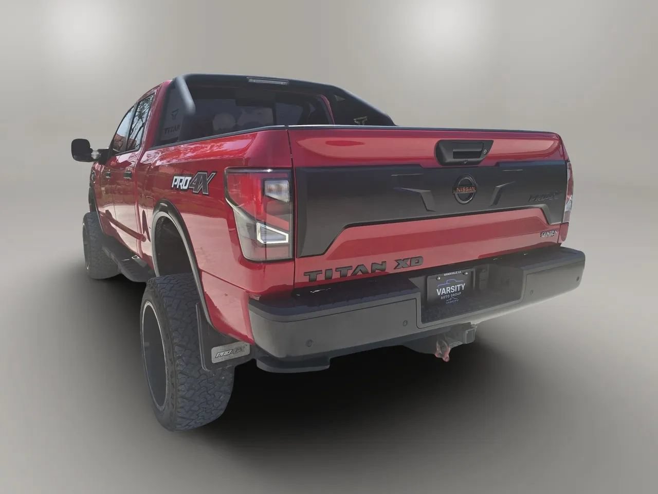 Used 2020 Nissan Titan PRO-4X AWD/4WD image 5